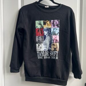 Taylor Swift The Eras Tour Black Sweatshirt, size Small